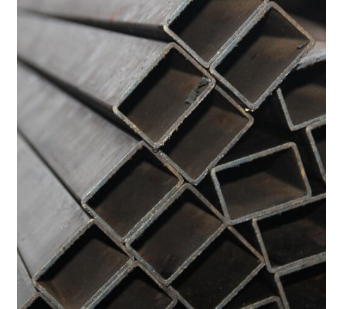 Прямоугольные трубы в Лиде для строительства и производства